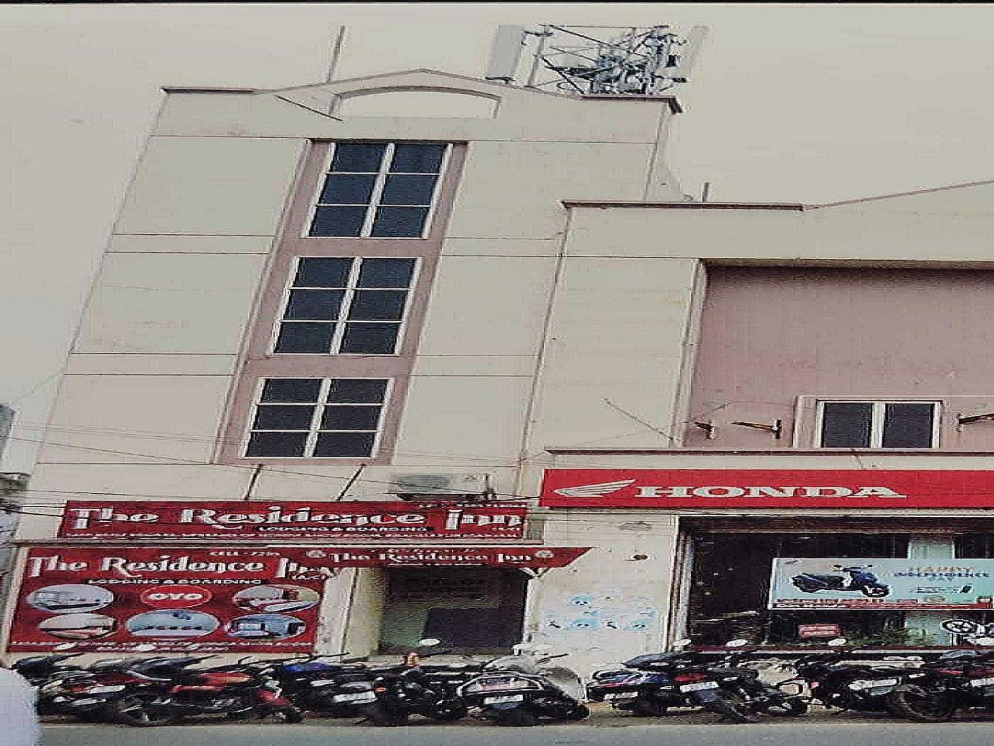 Hotel O Flagship The Residence Inn Brahmapur Exterior foto